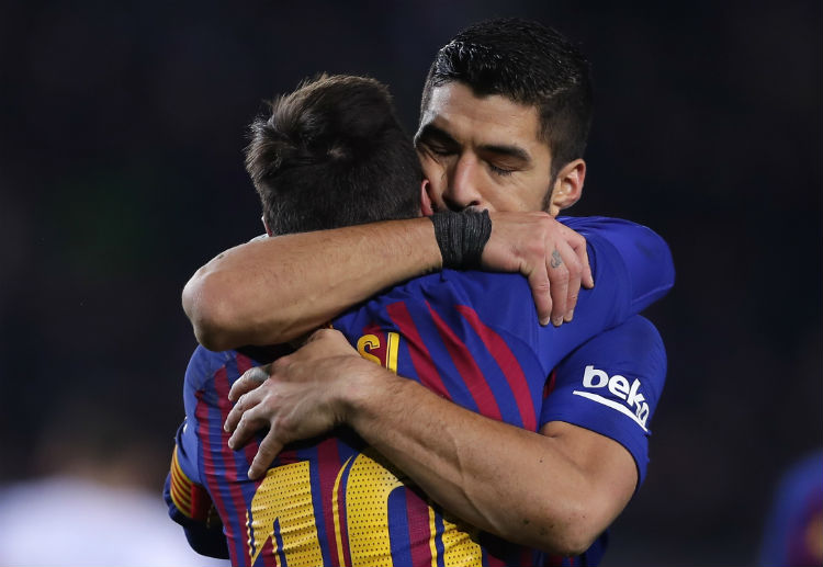 Lionel Messi, Luis Suarez and Ousmane Dembele keep Barcelona as the leaders of La Liga