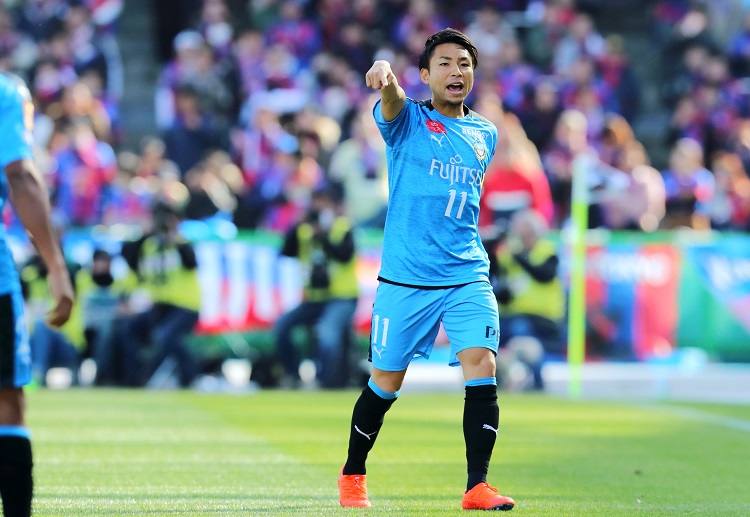 Kawasaki Frontale's Yu Kobayashi creating a play against FC Tokyo