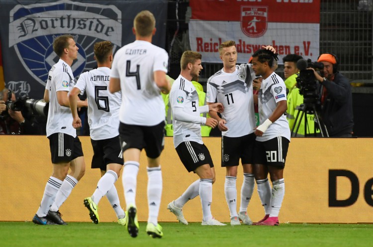 Euro 2020 Qualifying: Ở trận lượt đi, những Cỗ Xe Tăng đã “nghiền nát” Estonia với tỷ số 8-0