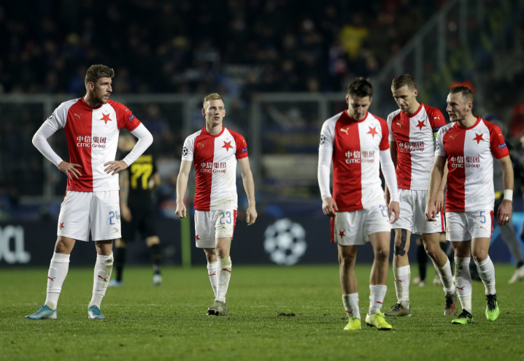 欧冠 多特蒙德vs布拉格斯拉维亚赛场动态