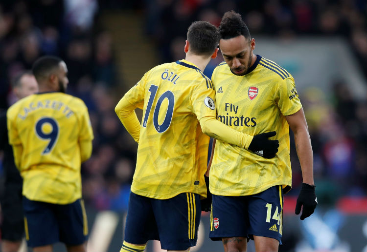 Premier League: Pierre-Emerick Aubameyang received a straight red card