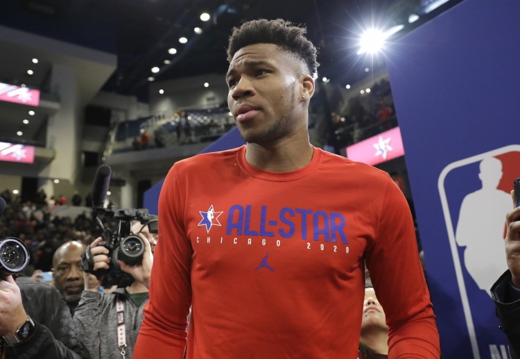 Giannis Antetokounmpo eyes to beat the Team LeBron and finally seal the NBA All-Star victory this 2020