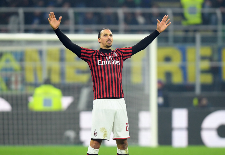 Zlatan Ibrahimovic scores before the first half of their Serie A match vs Inter Milan ended