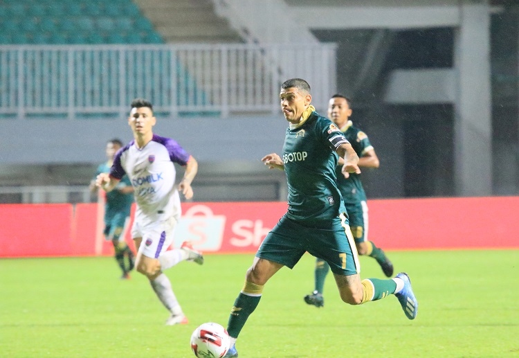 Ciro Henrique membuat persiakbo unggul lebih jauh.