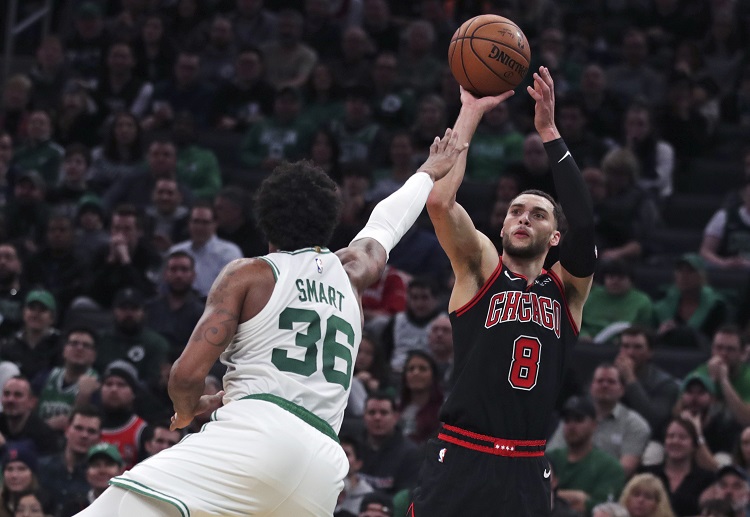 시카고 불스의 가드 잭 라빈이 NBA HORSE 챌린지 1라운드에서 승리했다.