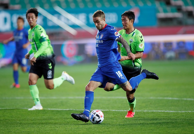 Adam Taggart is tasked to lead Suwon to get their first K-League win of the season