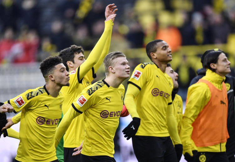 Bundesliga: Rất không may cho Paderbon khi phải đụng độ Dortmund ở thời điểm này.