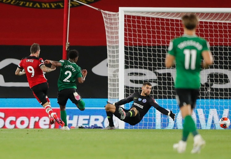 Danny Ings berhasil mencapai 20 gol dalam semusim Liga Inggris