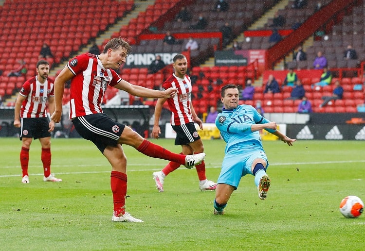 Sander Berge merayakan gol di Liga Inggris