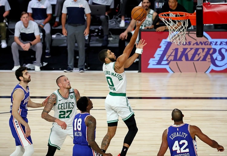 Tỉ số Playoffs NBA ngày 22/8 Philadelphia 76ers 94 – 102 Boston Celtics.
