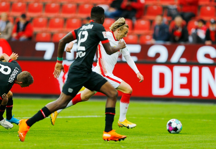 Emil Forsberg menambah pundi golnya di Bundesliga