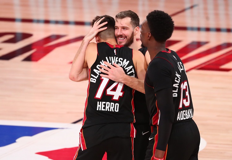 Tyler Herro góp công lớn vào chiến thắng quan trọng của Miami Heat ở Game 4 Playoffs NBA.