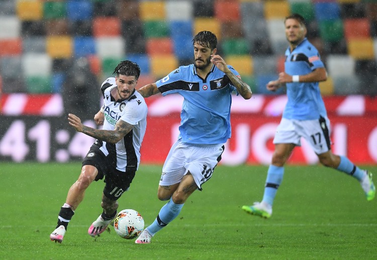 စီးရီးအေကလပ်အချင်းချင်းရောင်းချဖို့ကို ပိုပြီးစိတ်ဝင်စားနေတာ ဖြစ်ပါတယ်။