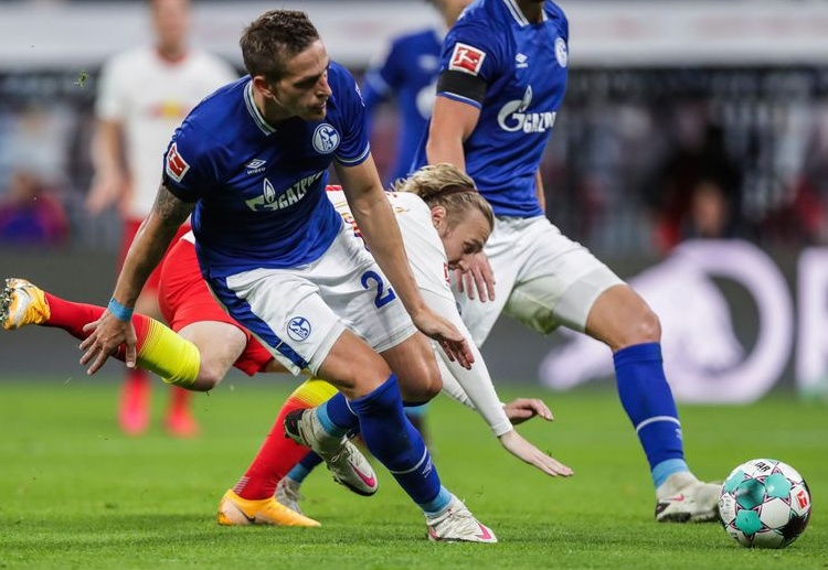 Bundesliga: Schalke lại đứng bét BXH khi chưa có điểm số nào