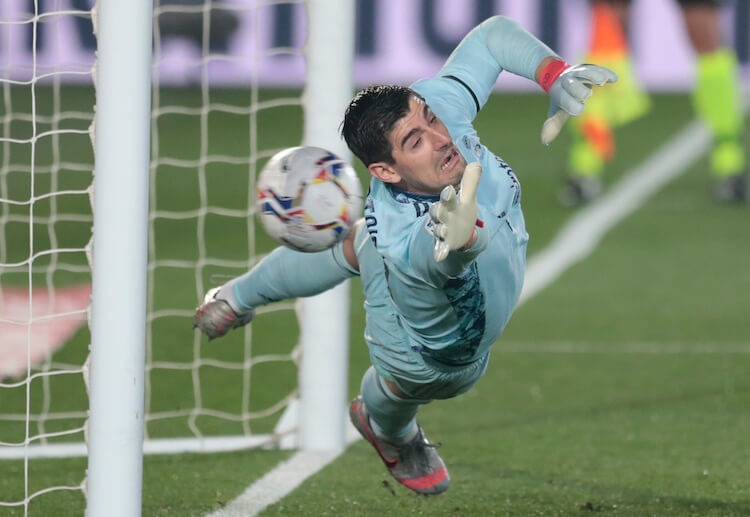 Kekalahan Madrid dari Alaves di La Liga pekan ke-11 salah satunya akibat blunder fatal Courtois