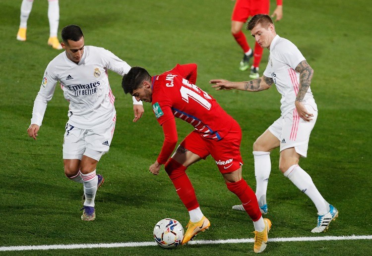 La Liga: Lối chơi chặt chẽ của Granada khiến Real không thể lên bóng một cách chậm rãi