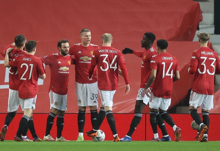 FA CUP: Có bàn dẫn trước, Quỷ đỏ càng tỏ ra lấn lướt nhưng họ cũng nhiều lần phải thót tim