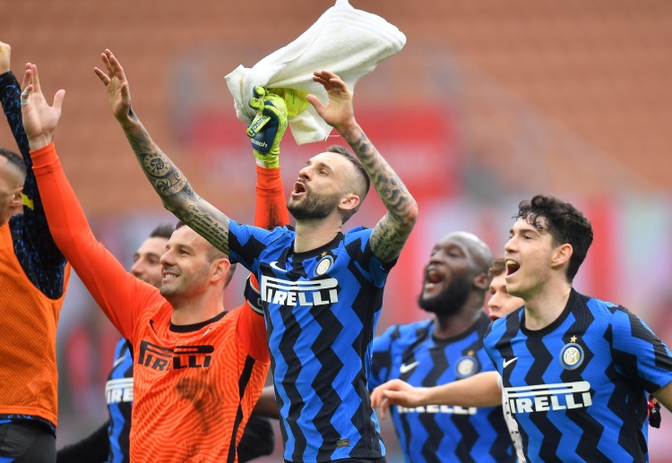 Serie A: Từ điểm tựa nơi hàng thủ, Inter Milan chơi phòng ngự phản công chủ động tuyệt hay.