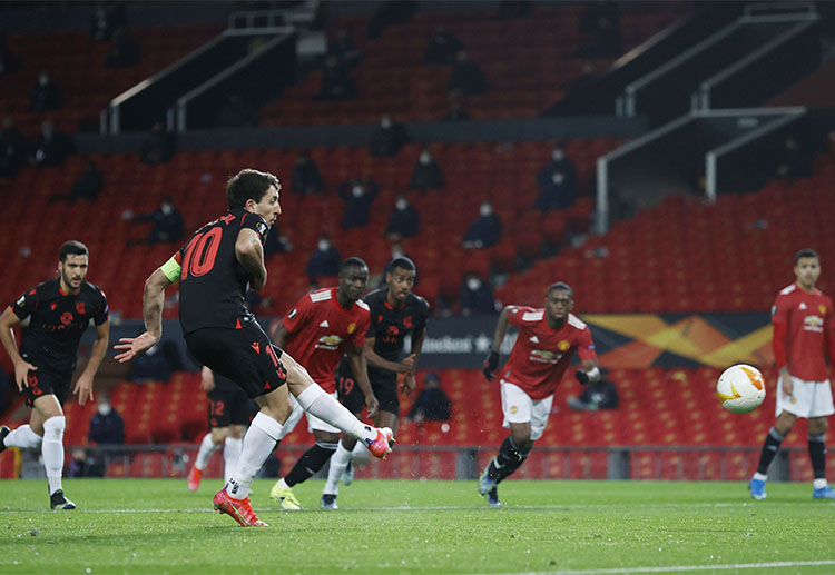 Mikel Oyarzabal gagal cetak gol lewat penalti di Liga Europa