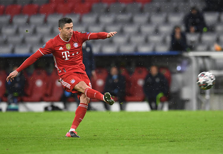 Robert Lewandowski sudah mencetak 32 gol di Bundesliga hingga pekan ke-25 lalu