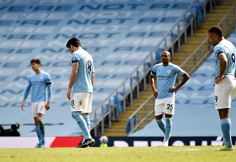 မန်ချက်စတာစီးတီးတို့ ကတော့ ရှုံးပွဲတွေ့ခဲ့ပေမယ့် ပရီးမီးယားလိဂ် အမှတ်ပေးဇယားကို ရမှတ်ဖြတ်ပြီး ဆက်လက် ဦးဆောင်ထားနိုင်ဆဲ ဖြစ်ပါတယ်။