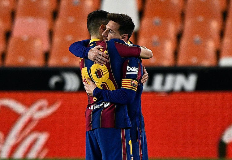 La Liga: Lionel Messi đã gỡ hòa sau một tình huống đá phạt đền dù cần tới 2 lần dứt điểm