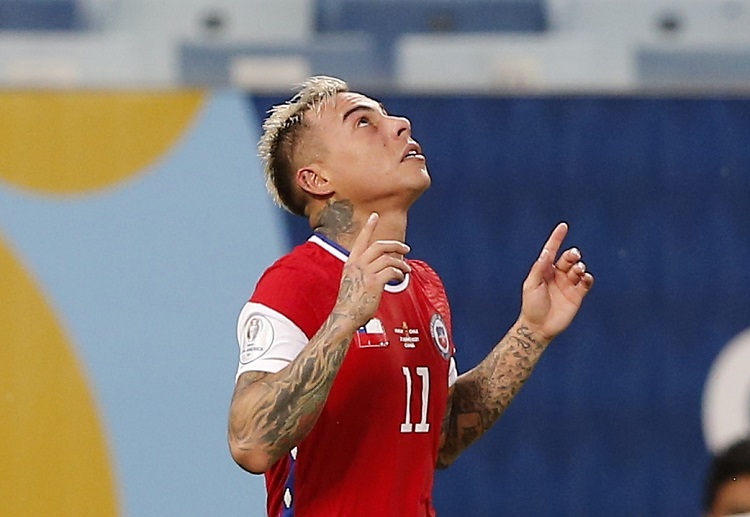 Eduardo Vargas opened the scoresheet for Chile against Uruguay during their Copa America match