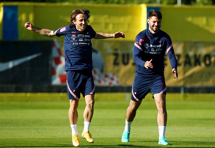 လက်ရှိ ယူရို ၂၀၂၀ မှာ ၃၅ နှစ်သား လူကာမိုဒရစ်ကို အားကိုးရဦးမှာ ဖြစ်ပြီး သက်ကြီး ကစားသမားတွေနဲ့ပဲ အဓိက ပွဲထွက်လာဖို့ ရှိနေပါတယ်။