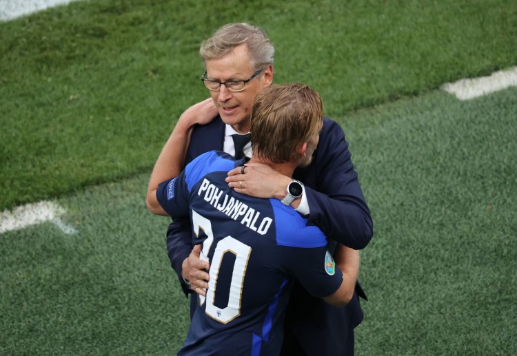 ပိုဂျန်ပါလို အနေနဲ့ ဖင်လန် အသင်းရဲ့ ပထမဦးဆုံးအကြိမ် ကစားခွင့်ရတဲ့ ယူရို ၂၀၂၀ အဖွင့်ပွဲမှာ အရေးပါတဲ့ဂိုး သွင်းပေးခဲ့ပေမယ့် အောင်ပွဲမခံတဲ့ အပြင် အသင်းဖော်တွေ ကိုလည်း ထိန်းထိန်းသိမ်းသိမ်း ပျော်ရွှင်ဖို့ တိုက်တွန်းခဲ့တာဟာ မပြောပဲ သိခဲ့ရတဲ့ လူသားဆန်မှု တစ်ခုပဲ ဖြစ်ပါတယ်။