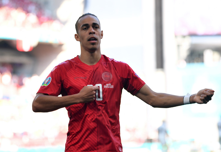 欧锦赛丹麦 波尔森的行动瞬间