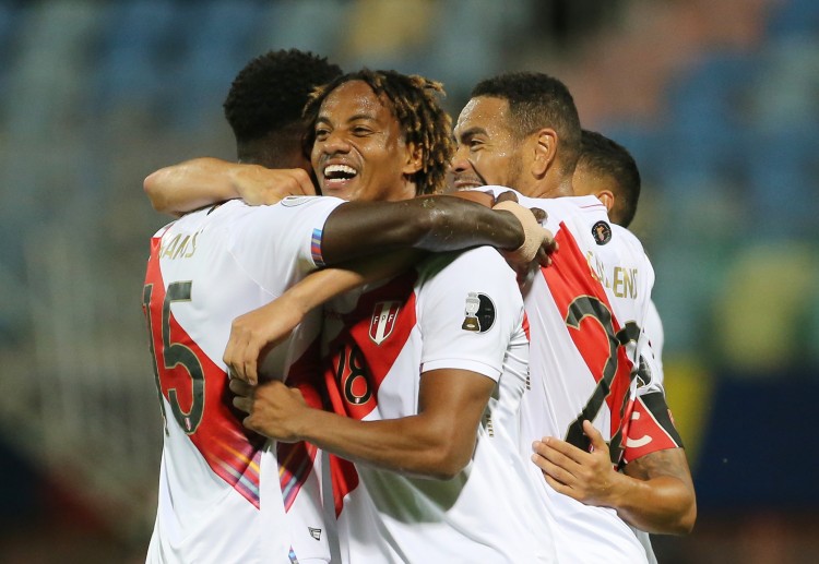 Yerry Mina lakukan blunder di Copa America 2021