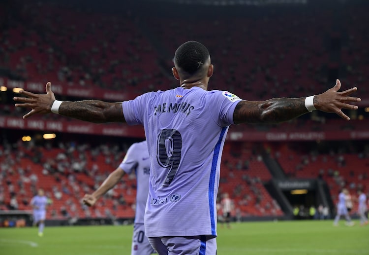 Memphis Depay is fast-becoming a favourite among Barcelona fans following his first La Liga goal
