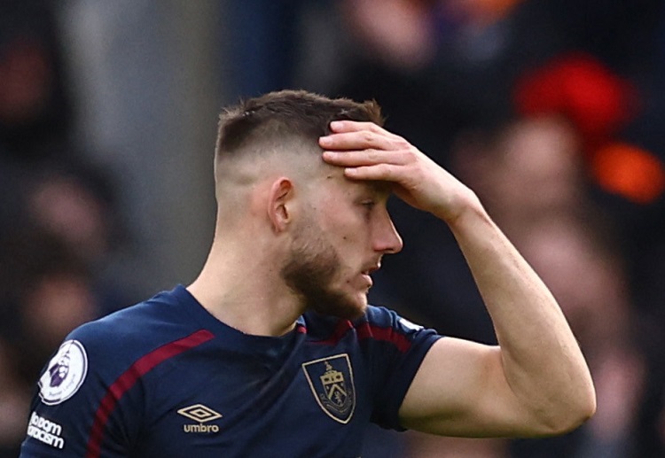 Premier League: Chưa có sự cải thiện về mặt phong độ kiến cho Rượu Vang Đỏ tiếp tục đứng ở nhóm cầm đèn đỏ