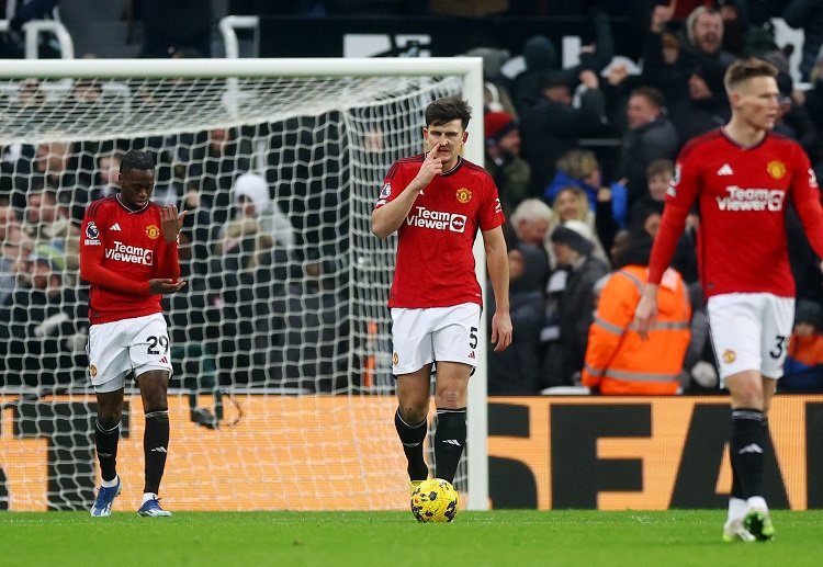 Premier League: Man United nhận một trận thua toàn diện