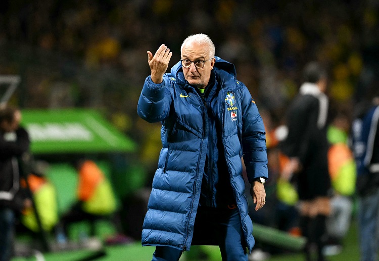 ဘရာဇီးလ်ဟာ ကမ္ဘာ့ဖလား ခြေစစ်ပွဲ ၁၄ ပွဲ ကစားပြီးချိန်မှာ ၆ ပွဲနိုင်၊ ၃ ပွဲ သရေ၊ ၅ ပွဲ ရှုံးပြီး တောင်အမေရိကဇုန် အုပ်စု အမှတ်ပေးဇယား အဆင့် ၄ နေရာမှာ ရပ်တည်နေပါတယ်။