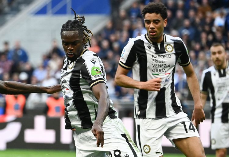 意甲联赛 乌迪内斯在第71分钟由奥马尔索雷博马沃科攻入一球,缩小比分差距。