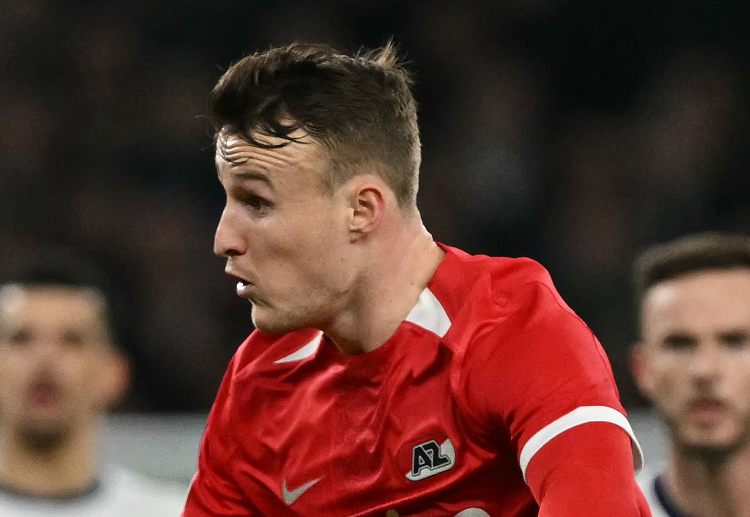 ALT TEXT 欧洲联赛 阿尔克马尔在第63分钟凭借库普梅纳斯的进球,扳回一球,缩小了比分差距