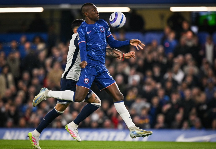 니콜라스 잭슨이 프리미어리그에서 크리스티안 로메로와 점유권을 두고 경쟁하고 있다