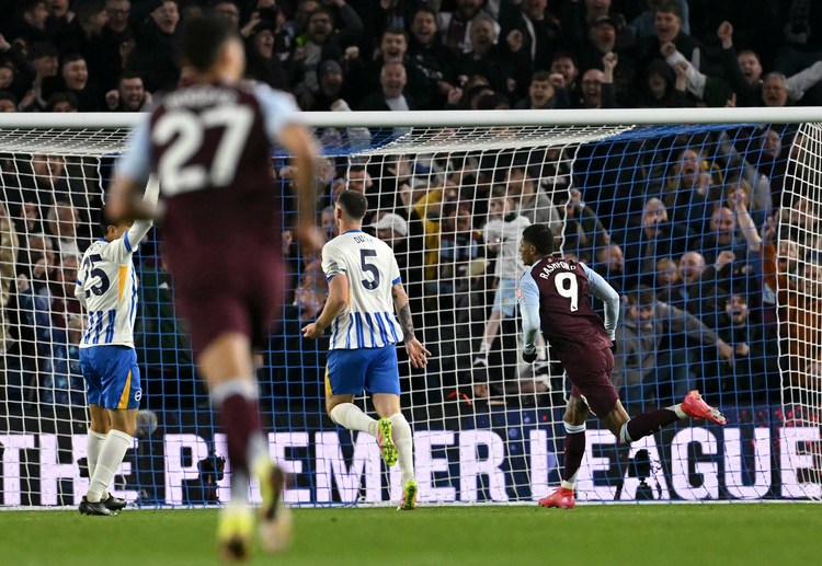 英超联赛 曼联外租球员拉什福德在维拉表现出色，连场进球，本轮英超再度建功。