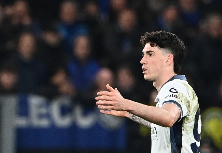 ချန်ပီယံလိဂ် ကွာတားဖိုင်နယ်မှာ အင်တာမီလန်က ဘေယန်မြူးနစ်၊ ဘာစီလိုနာက ဒေါ့မန် တို့ကို အသီသီး ကျော်ဖြတ်ခဲ့ပြီးနောက် ဒီနှစ်သင်းက ချန်ပီယံလိဂ် ဆီမီးဖိုင်နယ်မှာ ထိပ်တိုက် တွေ့ဆုံကြတော့မှာ ဖြစ်ပါတယ်။