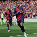 အသက် ၂၈ နှစ် အရွယ် ရှိပြီ ဖြစ်တဲ့ ရာဖင်ညာက လာလီဂါမှာ ၁၈ ဂိုး သွင်းယူကာ ၉ ဂိုး ဖန်တီးပြီး ရီးရဲလ်မက်ဒရစ်ကို ကျော်ဖြတ်ကာ ဘာစီလိုနာကို ချန်ပီယံ ဖြစ်အောင် စွမ်းဆောင်ပေးနိုင်ခဲ့သူ ဖြစ်ပါတယ်။