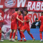 뮌헨은 라이프치히전 승리를 놓쳤지만, 2위 레버쿠젠의 무승부로 통산 34번째 리그 우승 트로피를 들어 올렸다.