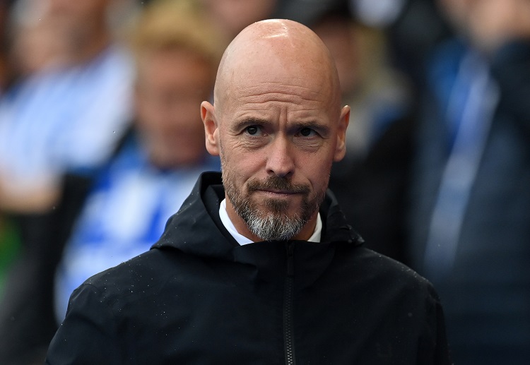 တချို့သော သတင်းတွေ မှာတော့ ဘွန်ဒက်စ်လီဂါ ကလပ်ဟာ ကိုမို နည်းပြ ဆက်စ် ဖာဘရီဂတ်စ် ကို စိတ်ဝင်စားနေတယ်လို့ ဖော်ပြလျက် ရှိပါတယ်။