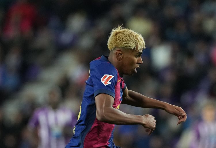 欧冠联赛 亚马尔首回合世界波,本赛季欧冠5球创青年新高。