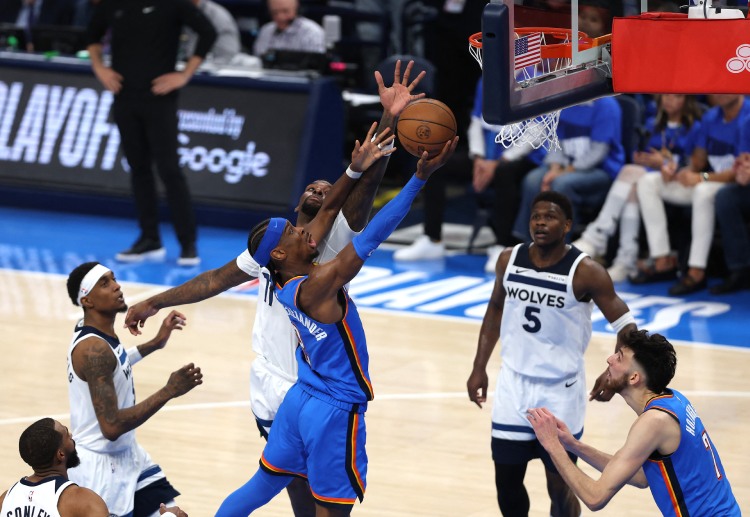 Shai Gilgeous-Alexander strengthened his MVP case with 38 points in the Thunder’s Game 2 NBA Playoffs win