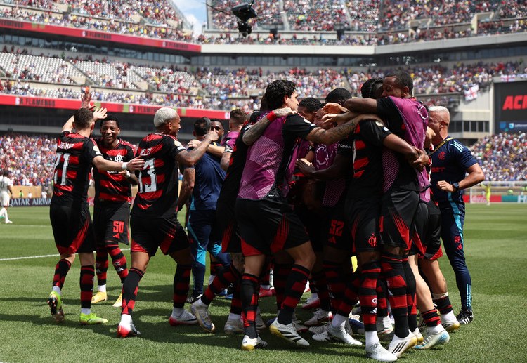 Flamengo ra sân ở trận đấu vòng 1/8 Club World Cup 2025