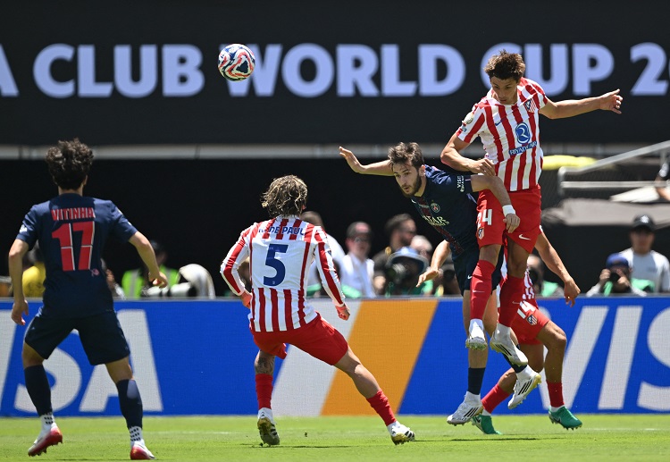 世俱杯 大巴黎以一场4比0的胜利震撼全场,克瓦拉茨赫利亚贡献传射