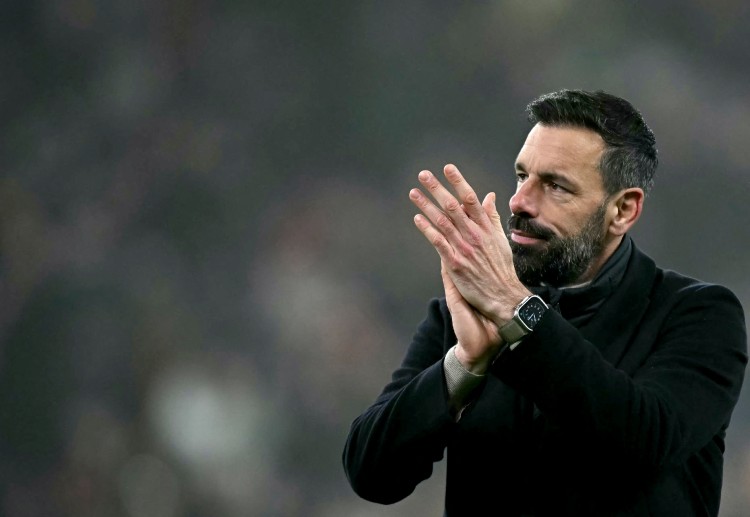 英超联赛 范尼斯特鲁伊确认不再执教莱斯特城。