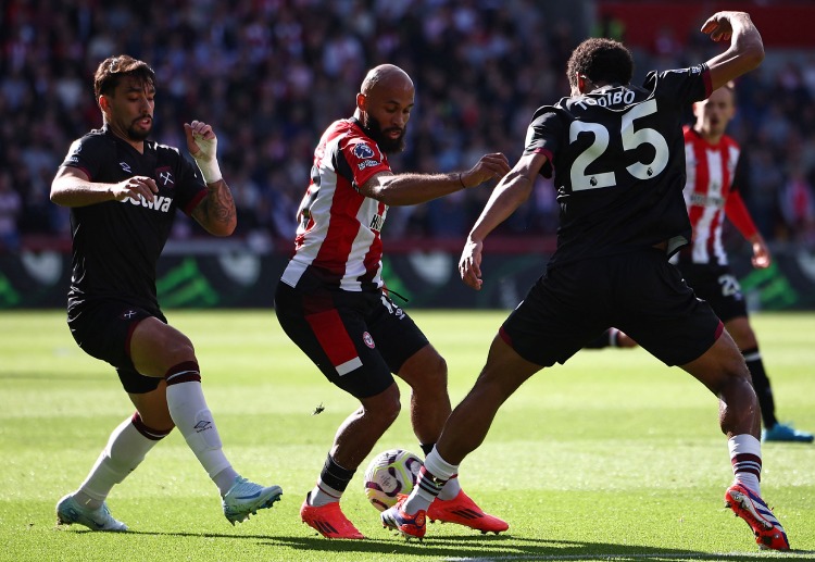 ပရီးမီးယားလိဂ် ထိပ်သီး တို့ဟာ တစ်နှစ် သက်တမ်းတိုးခွင့် ရွေးချယ်မှုကို လိုချင်ခဲ့ပြီး သဘောတူညီမှုမှာ ထည့်သွင်းခဲ့တာ ဖြစ်ပါတယ်။