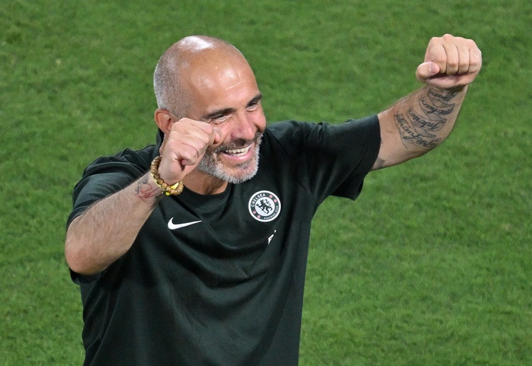 ချဲလ်ဆီးဟာ သမိုင်းတစ်လျှောက် ဖီဖာ ကလပ် ကမ္ဘာ့ဖလားမှာ ဘရာဇီးလ် ကလပ်တွေနဲ့ စုစုပေါင်း ၃ ကြိမ် တွေ့ဆုံခဲ့ဖူးပြီး ၁ ကြိမ်နိုင်ကာ၊ ၂ ကြိမ် ရှုံးခဲ့ပါတယ်။